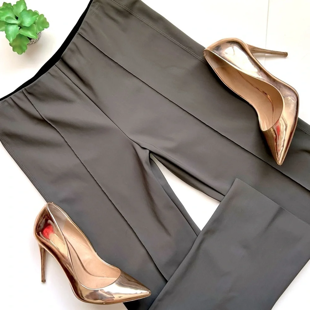 Athleta Mercurial Crop Flare Pant Arbor Olive Gray Brown Travel Sz M #405530-01